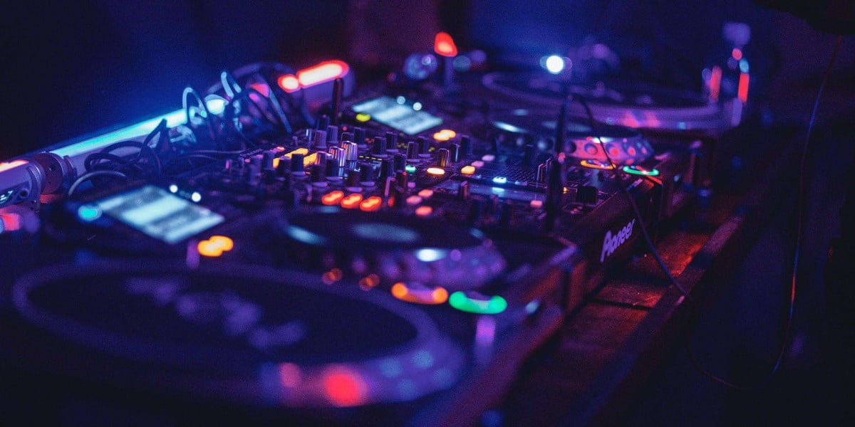 DJ Decks close up